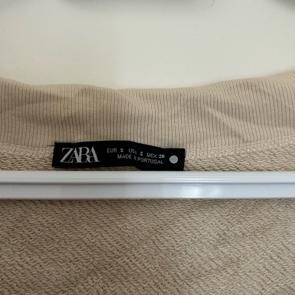 Zara Cream Button-Up Cardigan - Picture 2 of 4